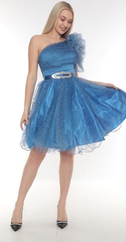 Rochii cocktail stilate Dragonul Rosu